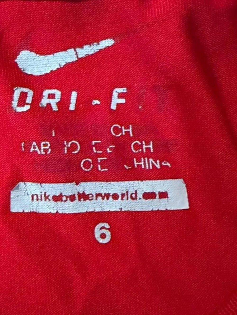 Nike red long sleeve shirt Size 6 years #kids #athleticwear